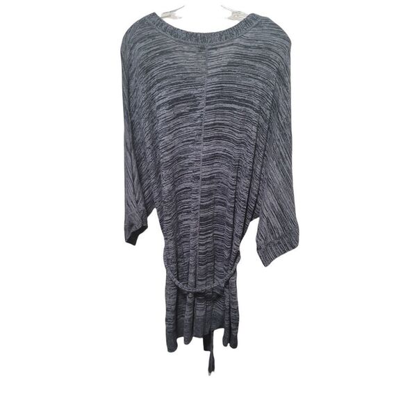 A.n.a Gray Tunic Top With Belt 3X - Picture 2 of 5